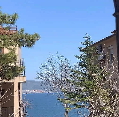 Къща за гости Katya 4*